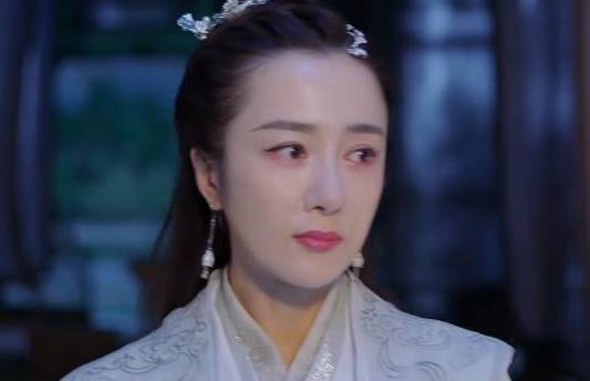 《小女霓裳》历史图片