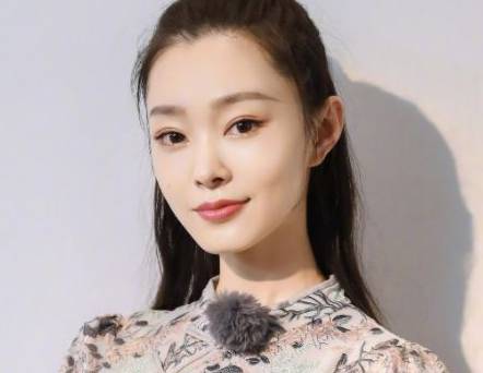 《蜂巢》历史图片