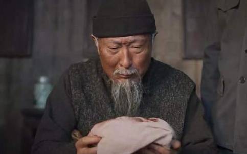 《理想照耀中国》历史图片