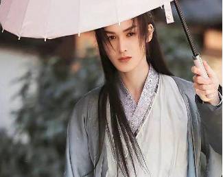 《少年白马醉春风》历史图片