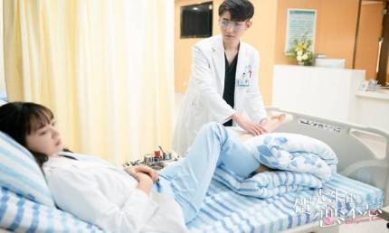 《贺先生的恋恋不忘》历史图片