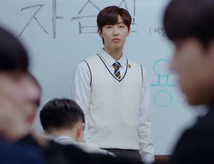《新光男高学生会》历史图片