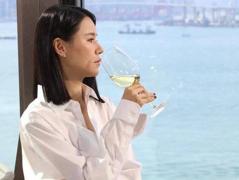 《七公主》历史图片