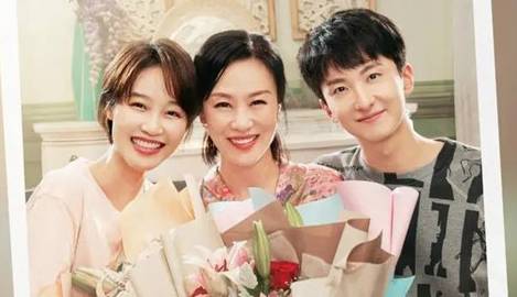 《婆婆的镯子》历史图片