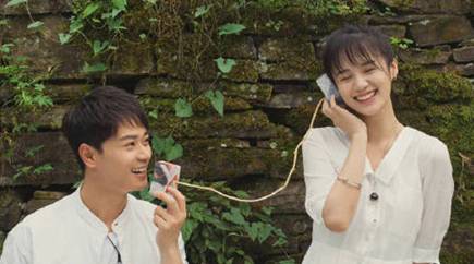 《在希望的田野上》历史图片