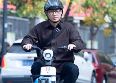 《纵有疾风起》历史图片