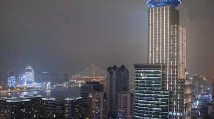 《两个人的世界》历史图片