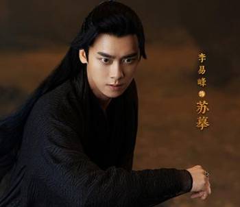 《镜双城》历史图片