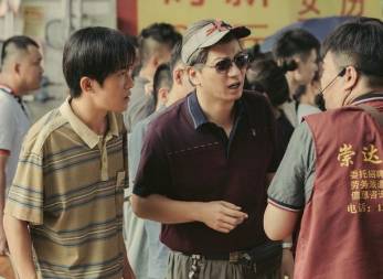 《奇迹·笨小孩》历史图片