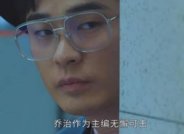 《盛装》历史图片