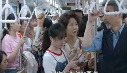 《心居》历史图片