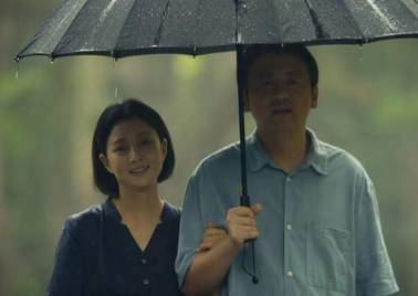 《亲爱的小孩》历史图片