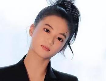 《救了一万次的你》历史图片