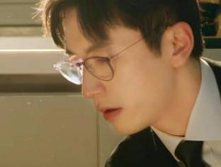 《救了一万次的你》历史图片