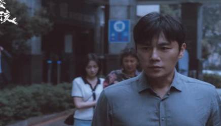 《亲爱的小孩》历史图片
