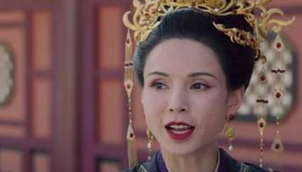 《且试天下》历史图片