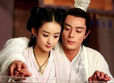 《沉香如屑》历史图片