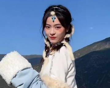 《族长的赘婿》历史图片