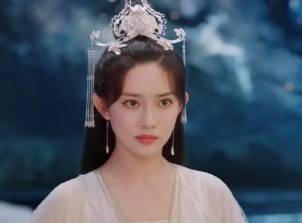 《沉香如屑》历史图片