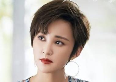 《第二次拥抱》历史图片