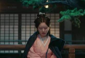 《月升沧海》历史图片