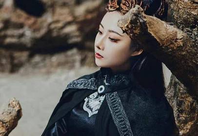 《请君》历史图片