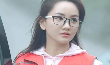 《大山的女儿》历史图片