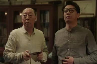 《纵有疾风起》历史图片