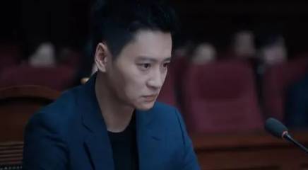 《向风而行》历史图片