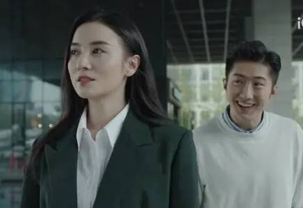 《纵有疾风起》历史图片