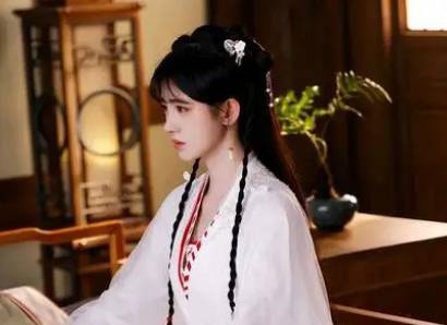 《花戎》历史图片