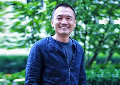 《许你万家灯火》历史图片