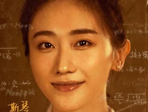 《许你万家灯火》历史图片