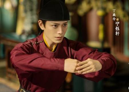 《春闺梦里人》历史图片