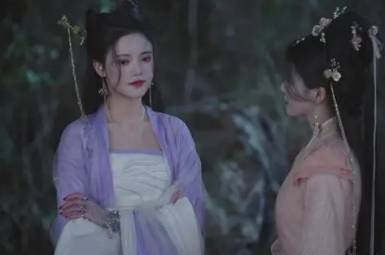 《长月烬明》历史图片