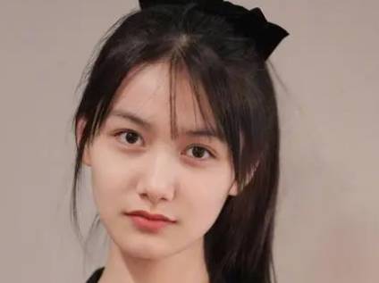 《曾少年之小时候》历史图片