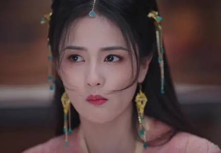 《长月烬明》历史图片