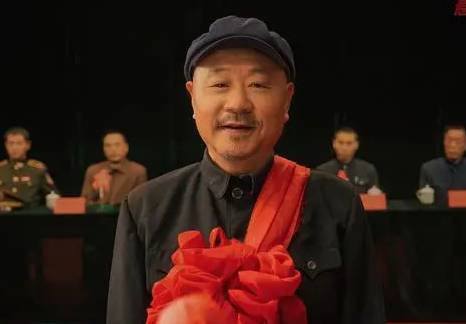 《看不见影子的少年》历史图片