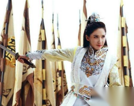 武神赵子龙历史图片