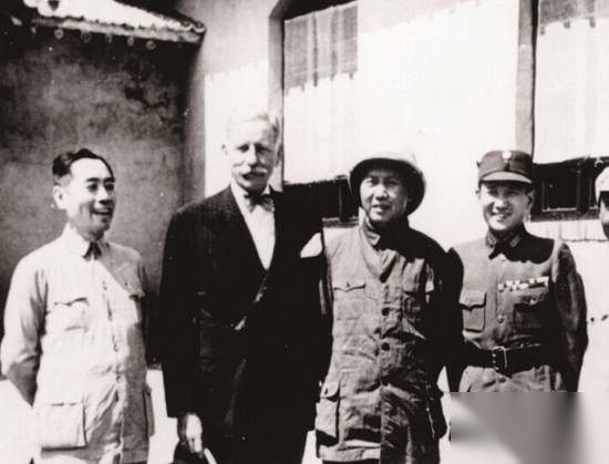 历史上的今天历史图片