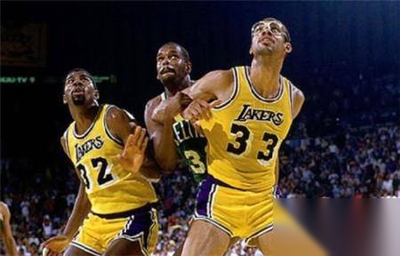 NBA宣布历史“十佳球队”历史图片