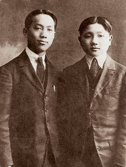 历史上的今天历史图片