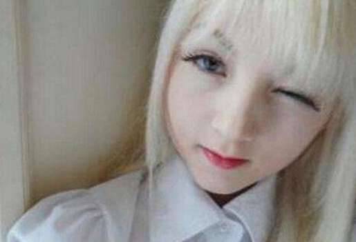 世上最白的女孩历史图片