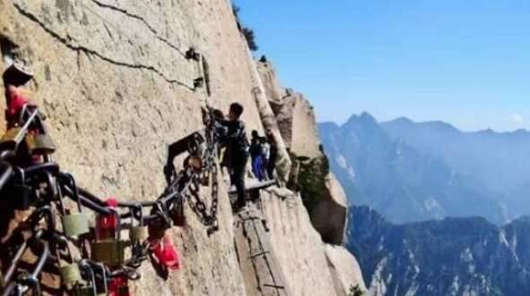 世界上最吓人的十大悬崖步道历史图片