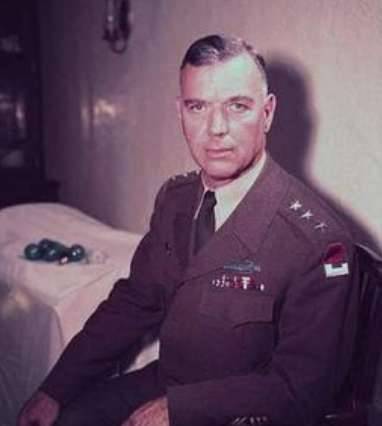 詹姆斯·奥尔沃德·范佛里特历史图片