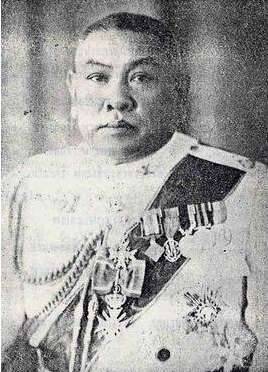 普密蓬·阿杜德一生最大的敌人銮披汶·颂堪元帅历史图片