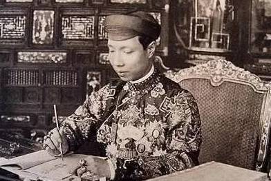 一个小国自称中华历史图片