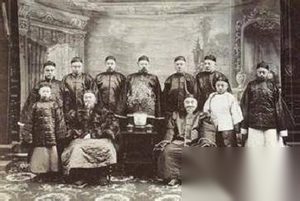 左宗棠何曾国藩关系好吗？与李鸿章比谁更厉害