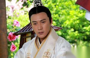 唯一的童养媳皇后：6岁当皇后 守寡近40年