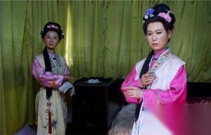 曹操为何要把关羽和甘糜两位嫂子关一座房子里?